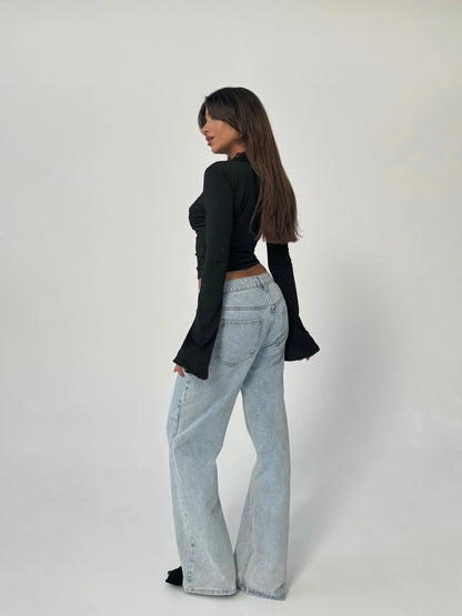 Babet | Deep V Crop Top