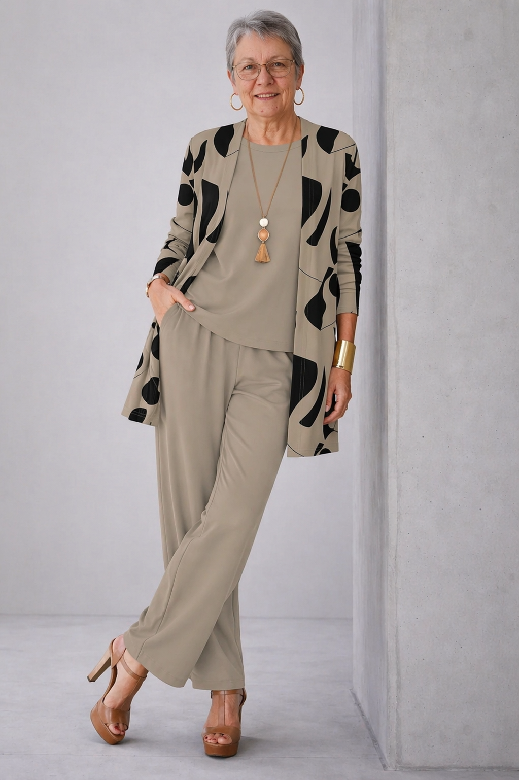 Taupe avec imprimé noir / 5XL