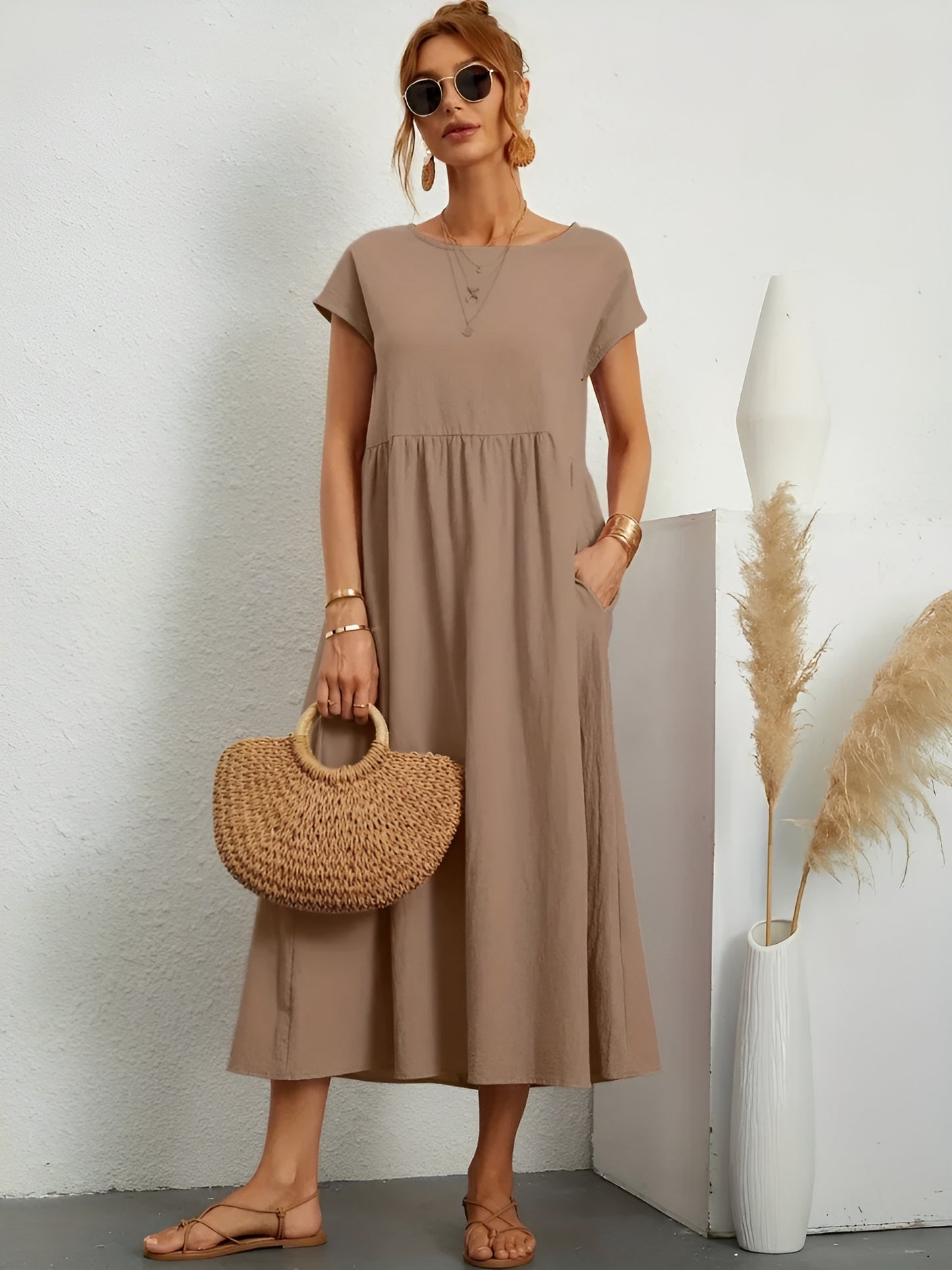 Gabrielle | Robe Midi Élégante Kaki