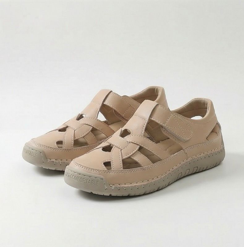 Kaki / 44