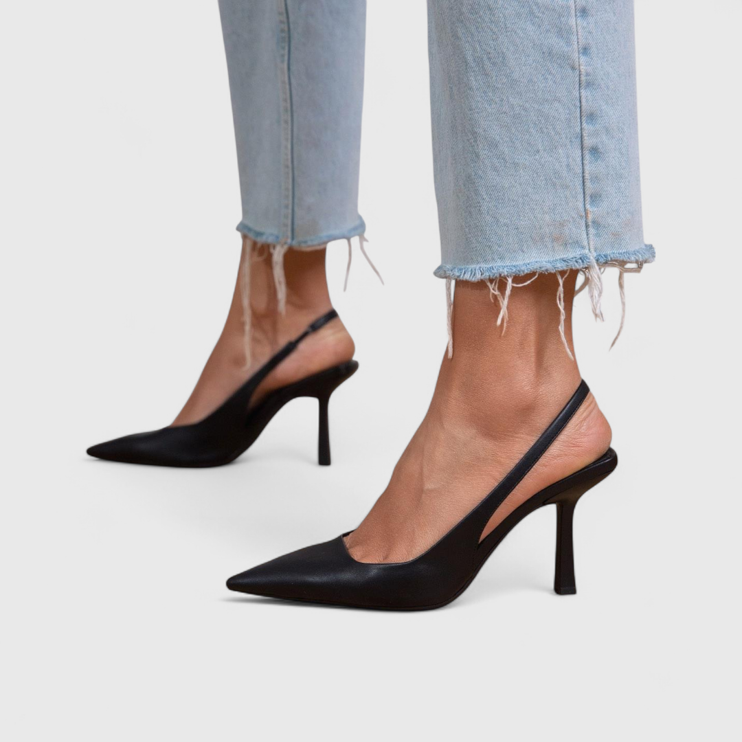 Cuir Noir / 11
