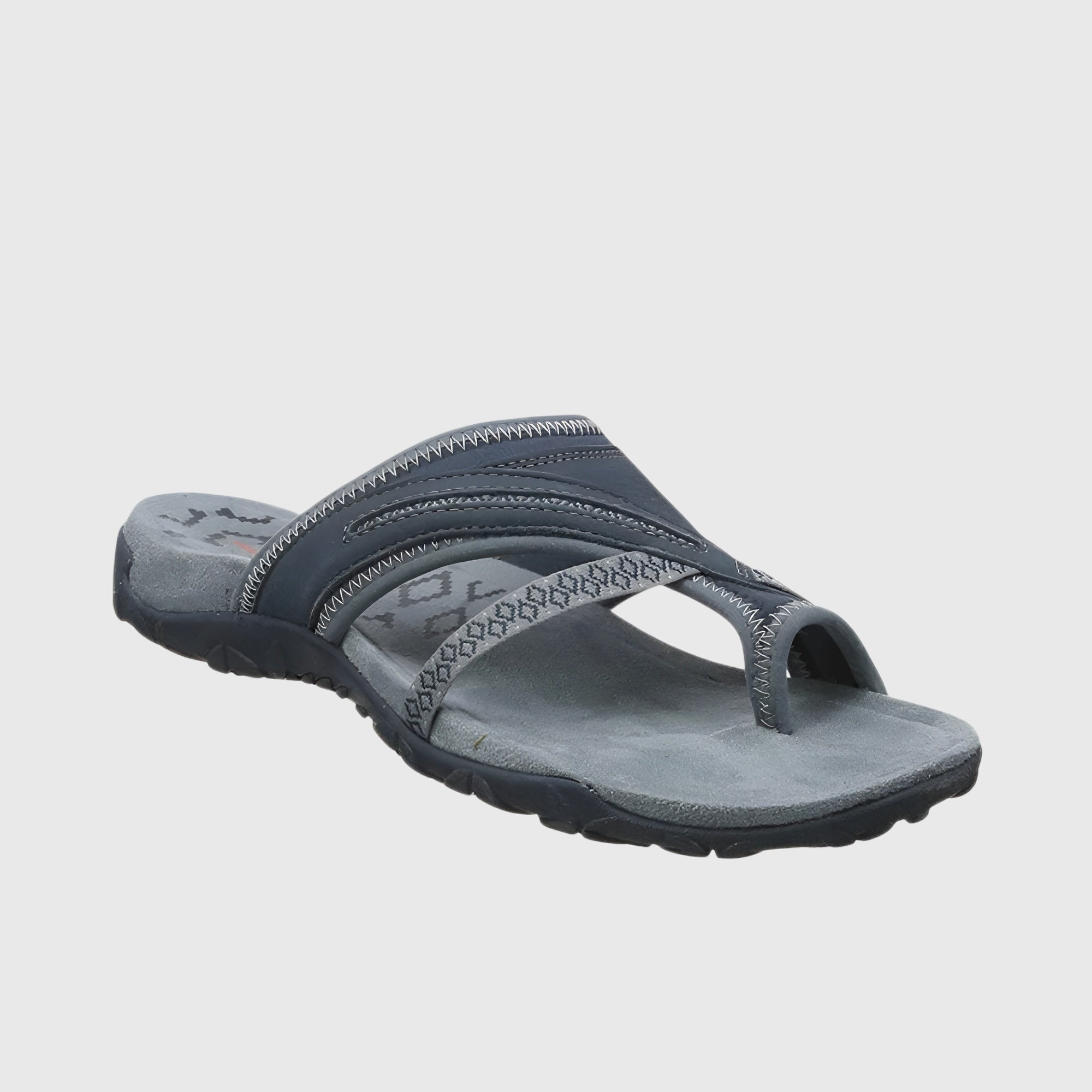 Gris / 12 US | 43 EU